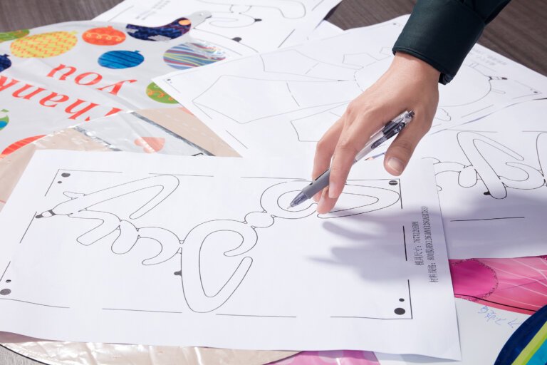 Supporting Global Party Brands with Scalable Wholesale Solutions Our mission is to provide reliable party supplies wholesale solutions through factory-level manufacturing, professional service, and long-term partnerships. Whether you are a wholesaler, distributor, or event professional, FoilJoy Balloons is your trusted balloon factory partner