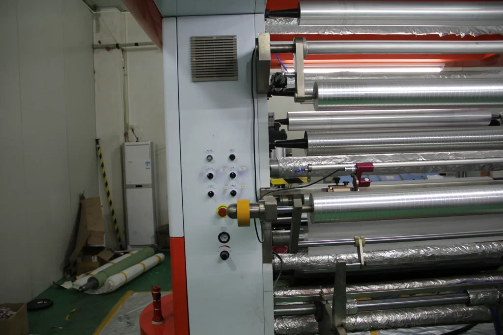 Foiljoy Film Lamination Machine And Rolls 179