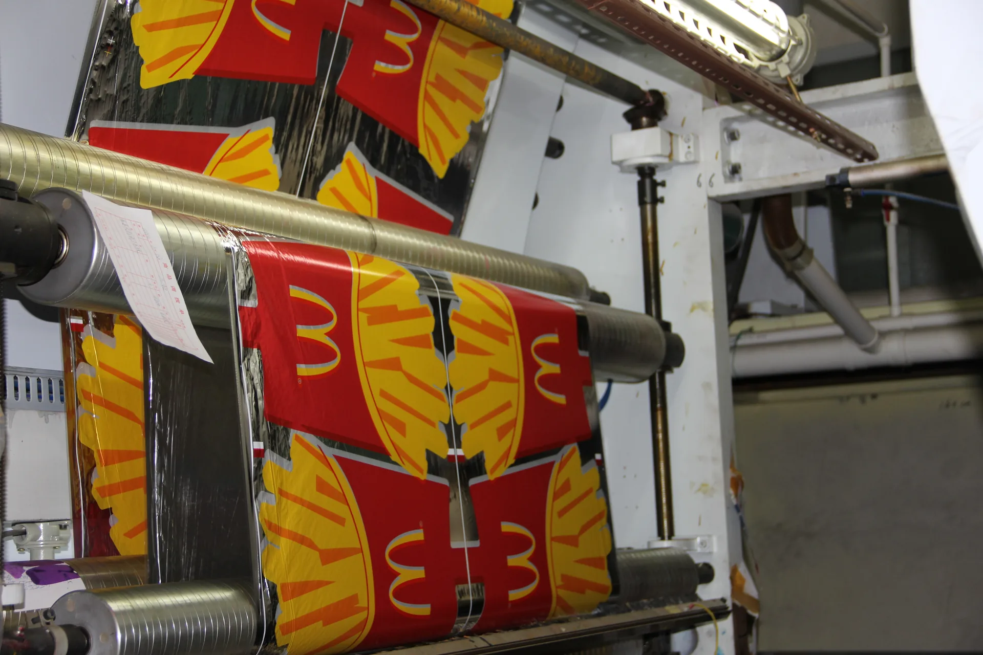 Custom foil balloon printing process at FoilJoy